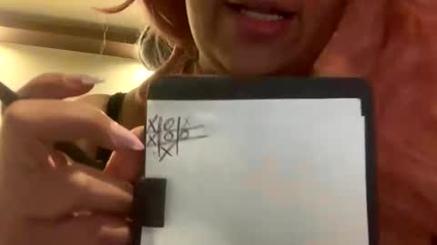 AmberViola online show from December 21, 9:55 am