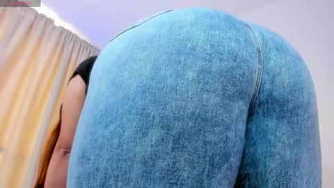 Amber online show from April 19, 6:21 pm