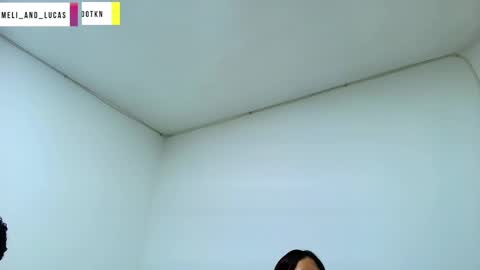 Snapshot of ameli_and_lucas chatting on December 12, 3:10 am Amelia  Lucas online show from December 12, 3:10 am