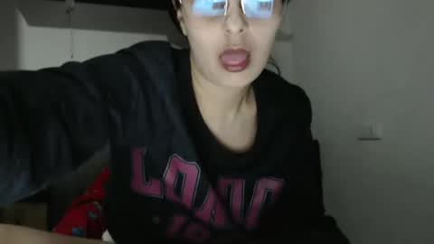 amelia online show from January 13, 3:36 am