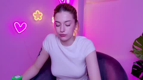 Amelia online show from April 6, 4:46 am