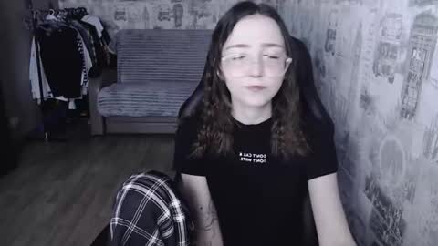 Amelia online show from January 5, 11:37 am