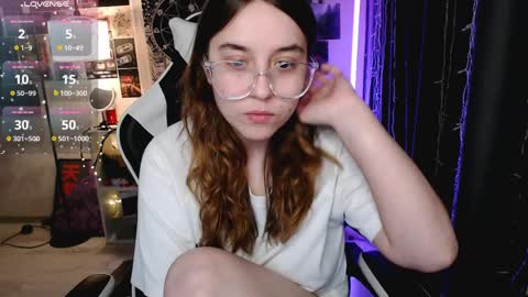 Amelia online show from April 7, 3:36 pm