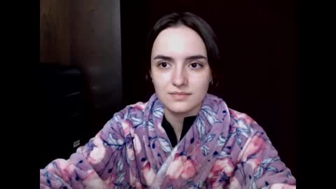 Snapshot of ameliebanshee chatting on October 1, 8:35 am ameliebanshee online show from October 1, 8:35 am