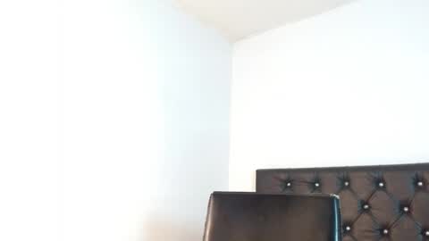 Ameliejoness  online show from May 30, 9:46 pm