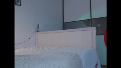 amelinamersi online show from October 17, 8:24 pm