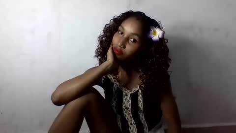 amelisy20005 online show from April 23, 7:59 pm