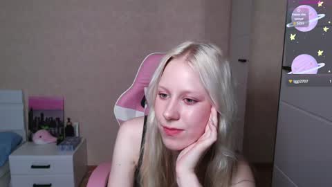  MY NAME IS AMILI WELCOME TO MY ROOM online show from August 1, 3:35 pm