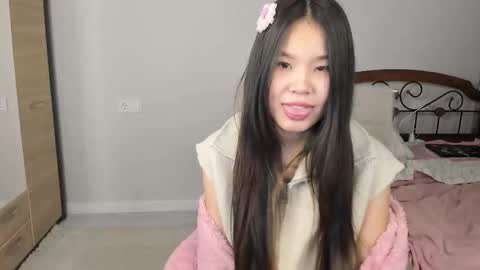 Ami online show from February 12, 5:27 pm