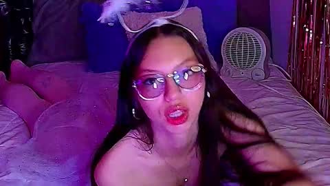 Ammelie online show from October 31, 12:55 am