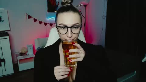 Ammy online show from March 6, 3:13 am