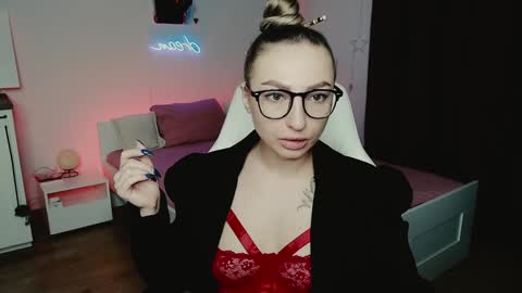 Ammy online show from February 2, 3:21 am