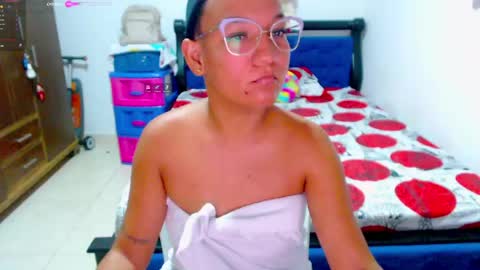 IM AMMY online show from June 4, 2:06 am