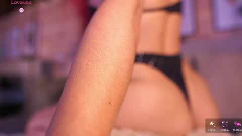 Ammy Scott  online show from April 21, 1:42 am