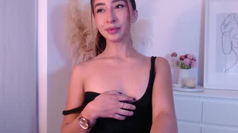 Sophi online show from February 5, 2:48 am