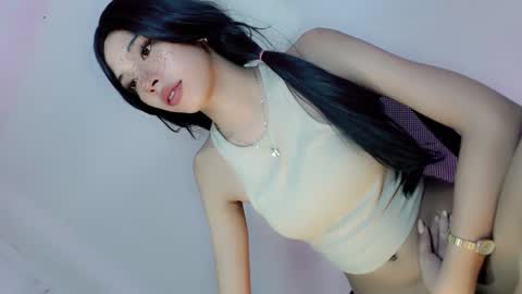 Belle Tylor online show from December 9, 12:01 am