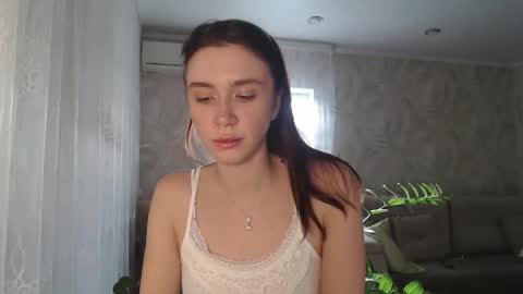 miss unforgettable online show from November 22, 9:30 am