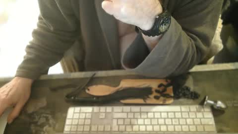 amslave4f online show from February 19, 9:52 am