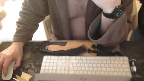amslave4f online show from April 29, 9:25 am