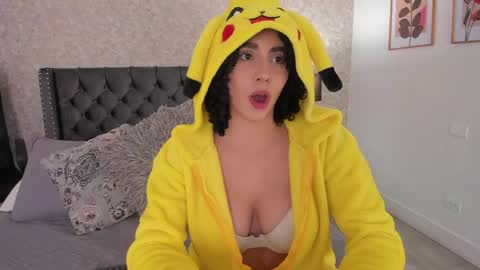 Amy online show from April 22, 8:05 pm