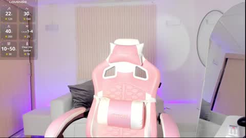 Emily online show from October 2, 2:27 pm