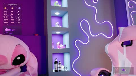 Amy online show from March 10, 8:35 pm