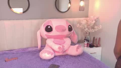 Amy online show from February 20, 8:11 pm