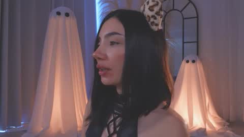 Amy Armstrong online show from October 22, 3:03 pm