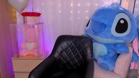 Snapshot of amydavis_ chatting on October 7, 1:01 am Amy  online show from October 7, 1:01 am
