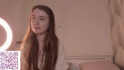 amylovesyouu online show from December 4, 8:08 pm