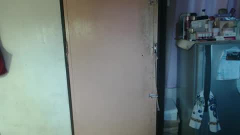 amysweetbabe online show from February 19, 8:13 am