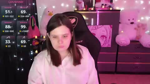 Snapshot of amyvibes chatting on October 6, 1:12 am amyvibes online show from October 6, 1:12 am