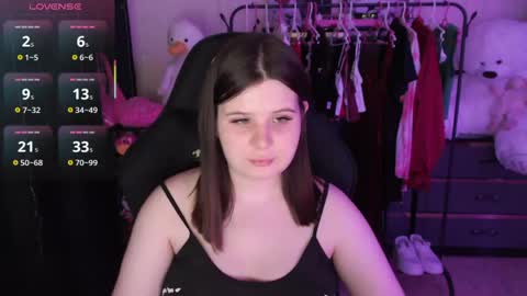 amyvibes online show from March 28, 8:32 pm