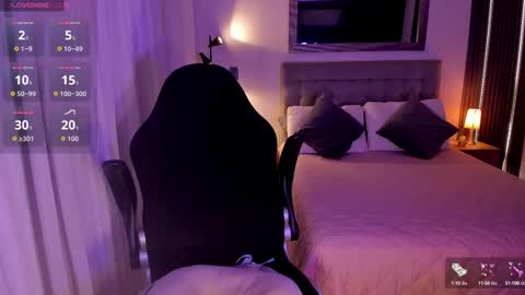    online show from September 15, 7:59 pm