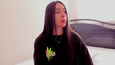 Ana  IG an castillo 1 online show from December 19, 2:57 pm