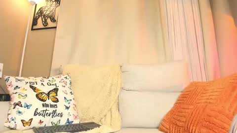 Ana Maria online show from October 28, 10:11 pm