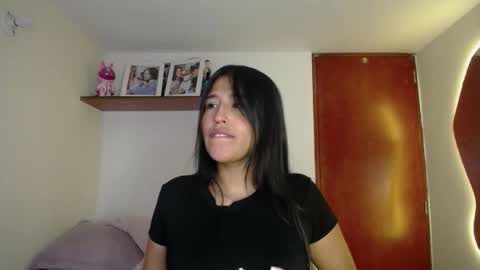 Ana online show from November 2, 3:06 am