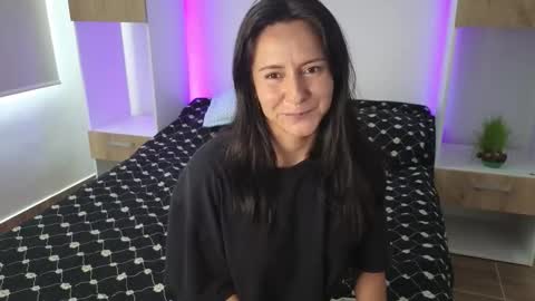 Ana Melissa online show from November 13, 2:53 pm