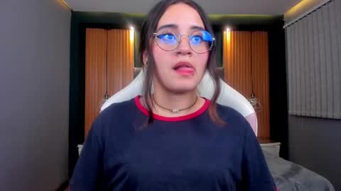 Snapshot of ana_taylor2 chatting on January 27, 11:33 pm Ana online show from January 27, 11:33 pm