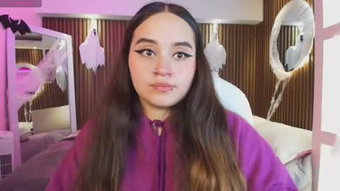 Snapshot of ana_taylor2 chatting on October 13, 7:38 pm Ana online show from October 13, 7:38 pm