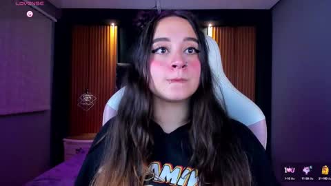 Snapshot of ana_taylor2 chatting on September 15, 11:39 pm Ana online show from September 15, 11:39 pm