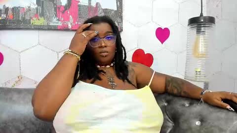 ANNA FUENTES online show from February 17, 5:44 pm