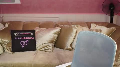 PLAYHARD054 online show from November 7, 11:45 am