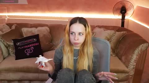 PLAYHARD054 online show from November 10, 11:02 am