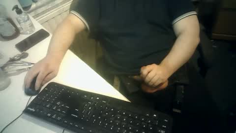 anaddictedgooner69 online show from April 6, 7:59 pm