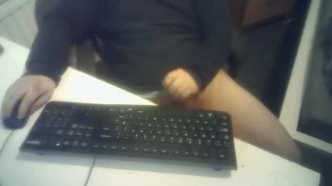 anaddictedgooner69 online show from January 11, 1:00 am