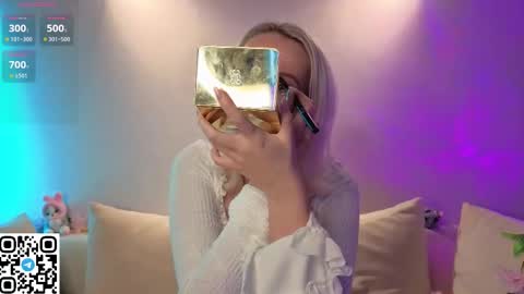 Deya online show from November 9, 11:07 pm