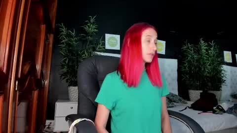 Anahi online show from February 22, 11:24 am