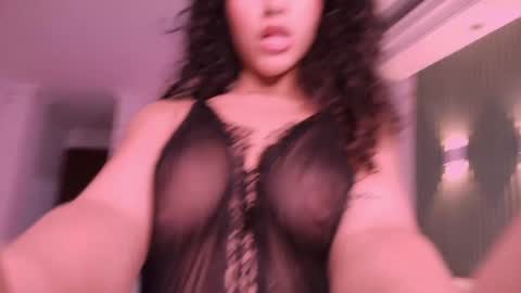 Anahi Curlie online show from April 16, 3:39 am