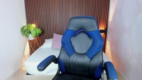 Anahi online show from February 4, 2:28 am